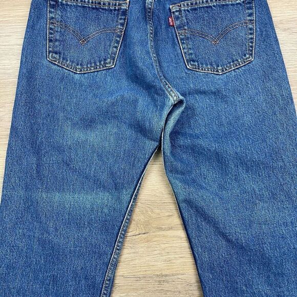 Vintage Levis Jeans Womens 30x32 Blue Button Fly Denim 90s Straight - Picture 9 of 13